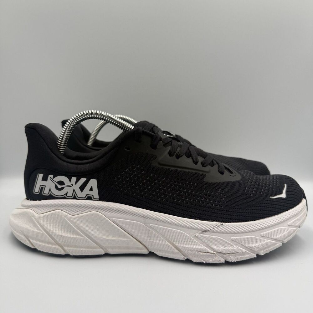 Hoka One One Arahi 7 Women's Size 10.5 B Black White Running Shoes Sneakers